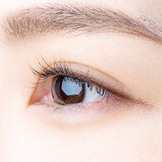 形成外科専門医が施術する眼形成（二重まぶた切開法）